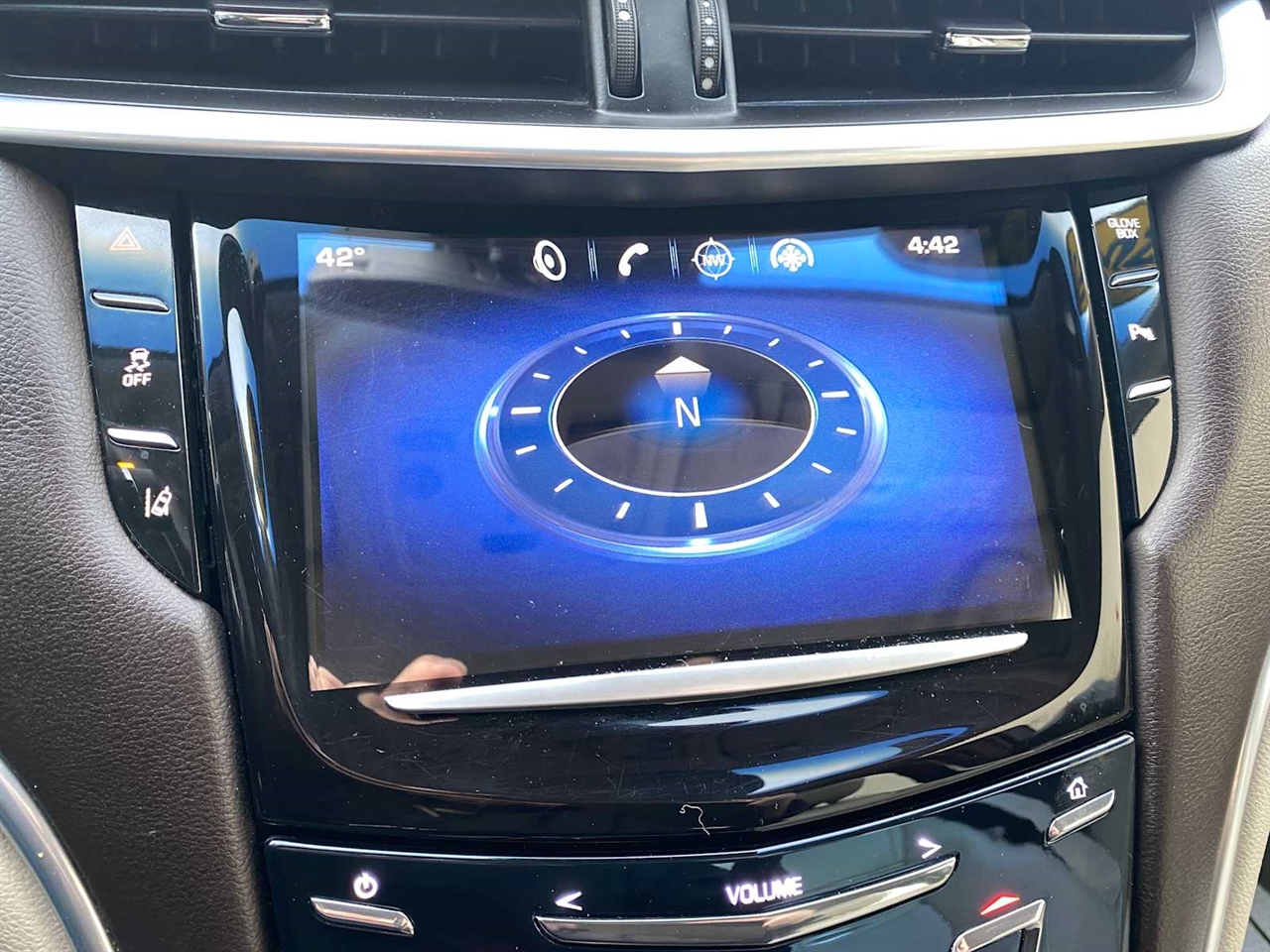 Cadillac XTS Luxury 2013