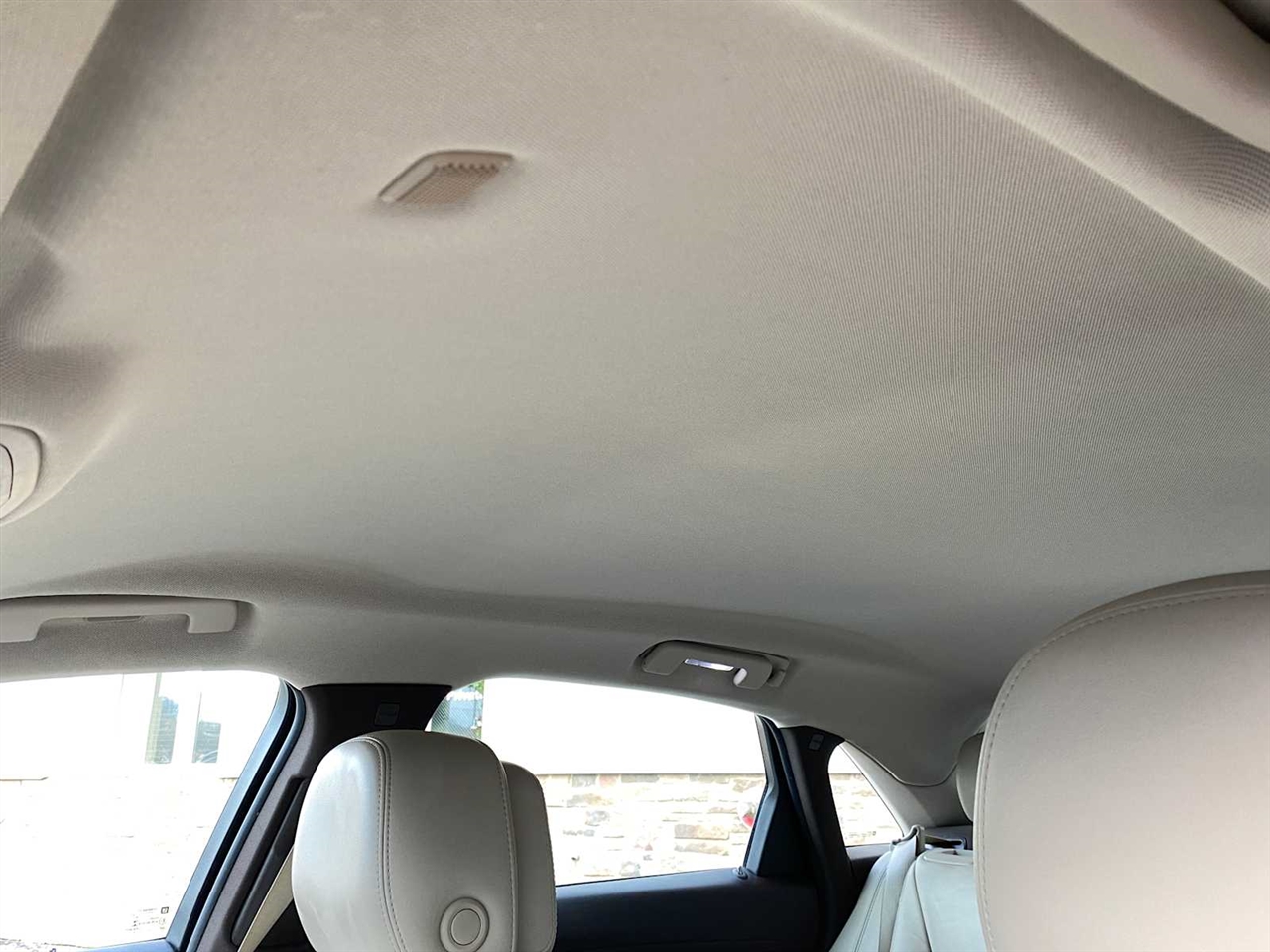 Cadillac XTS Luxury 2013