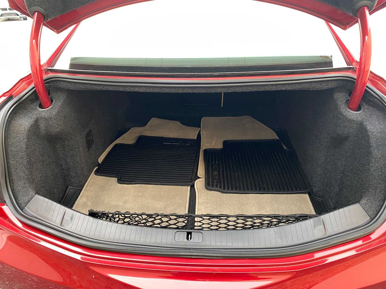 Cadillac XTS Luxury 2013