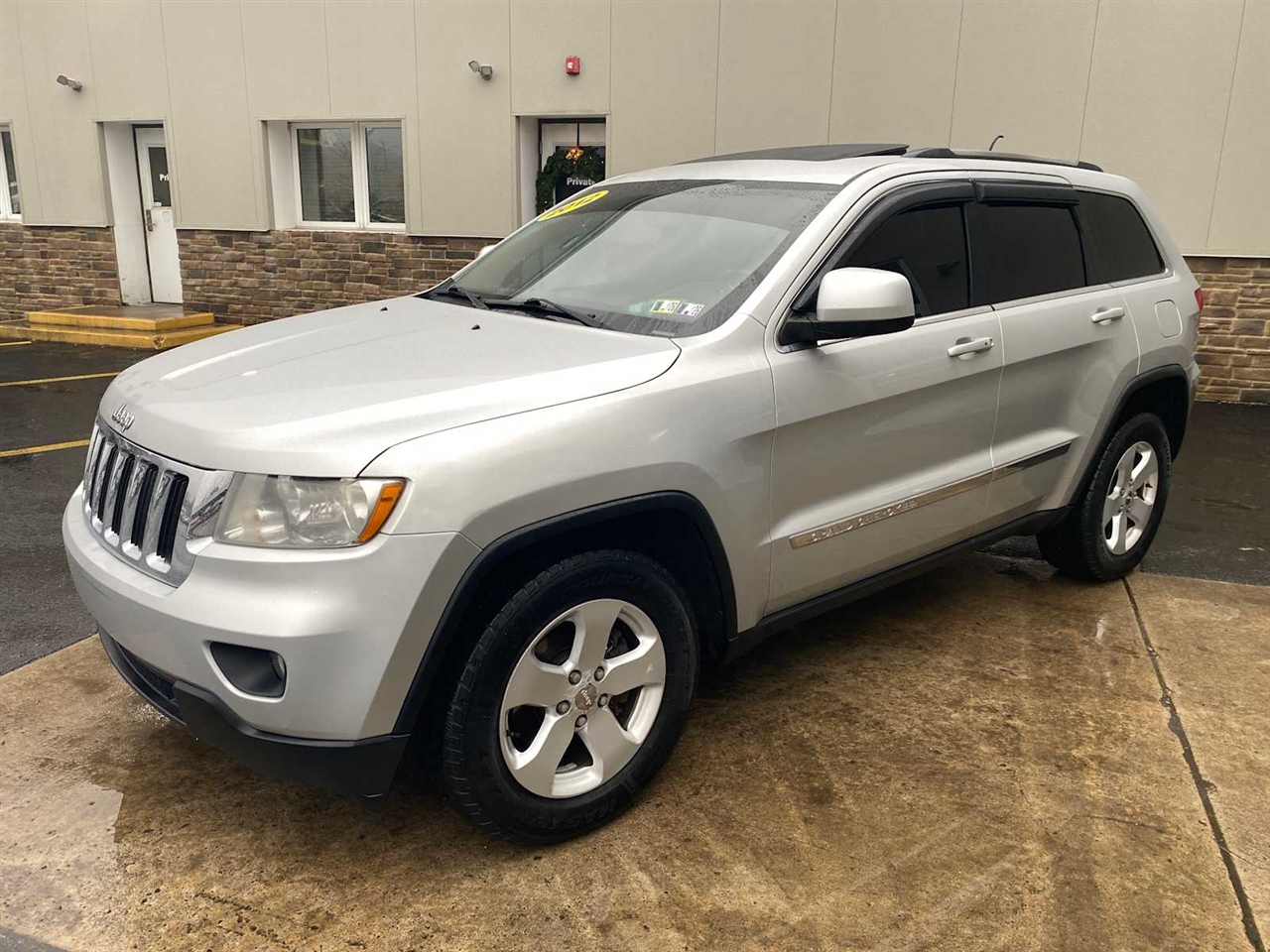 Jeep Grand Cherokee Laredo 4WD 2012
