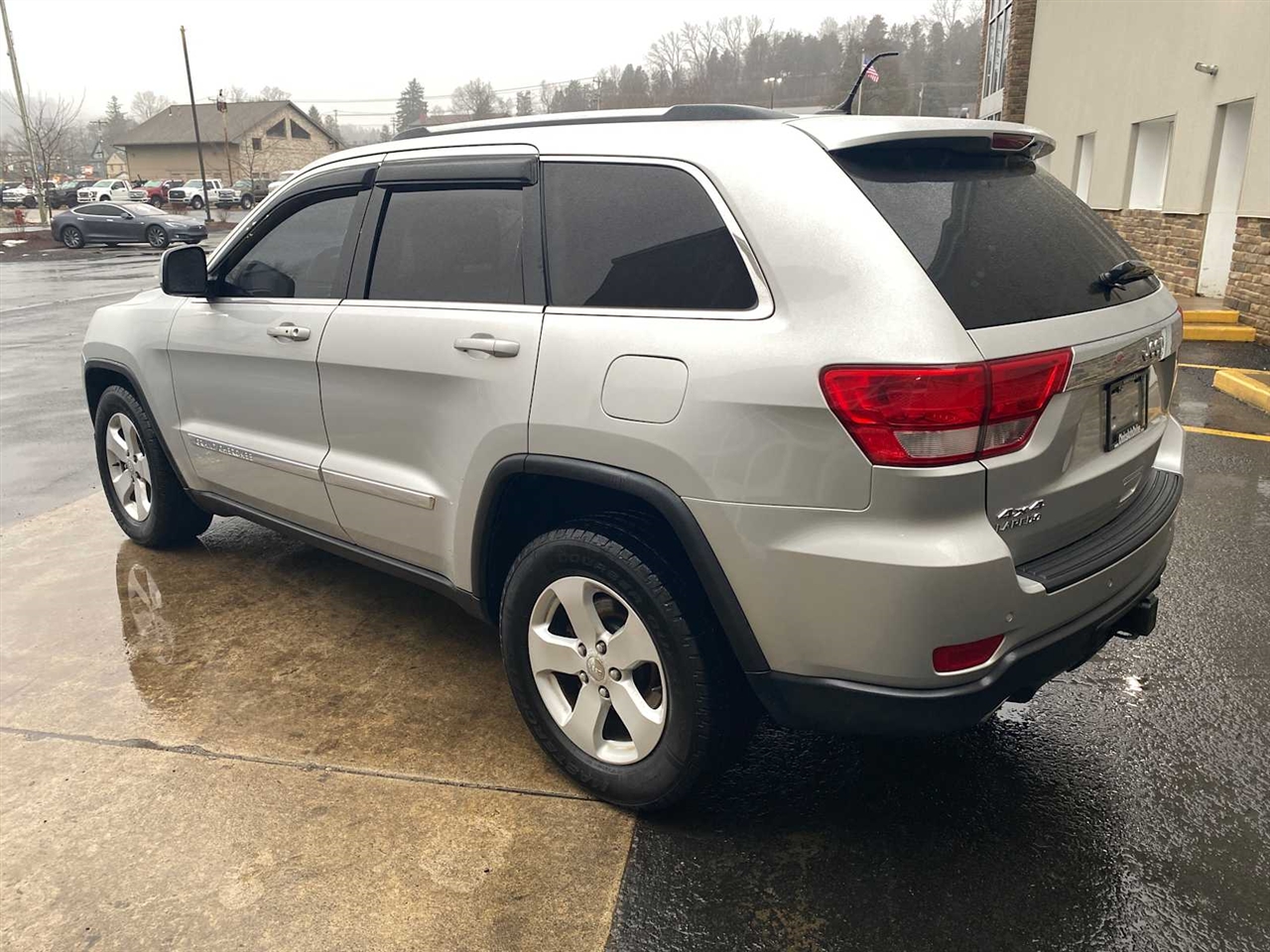 Jeep Grand Cherokee Laredo 4WD 2012