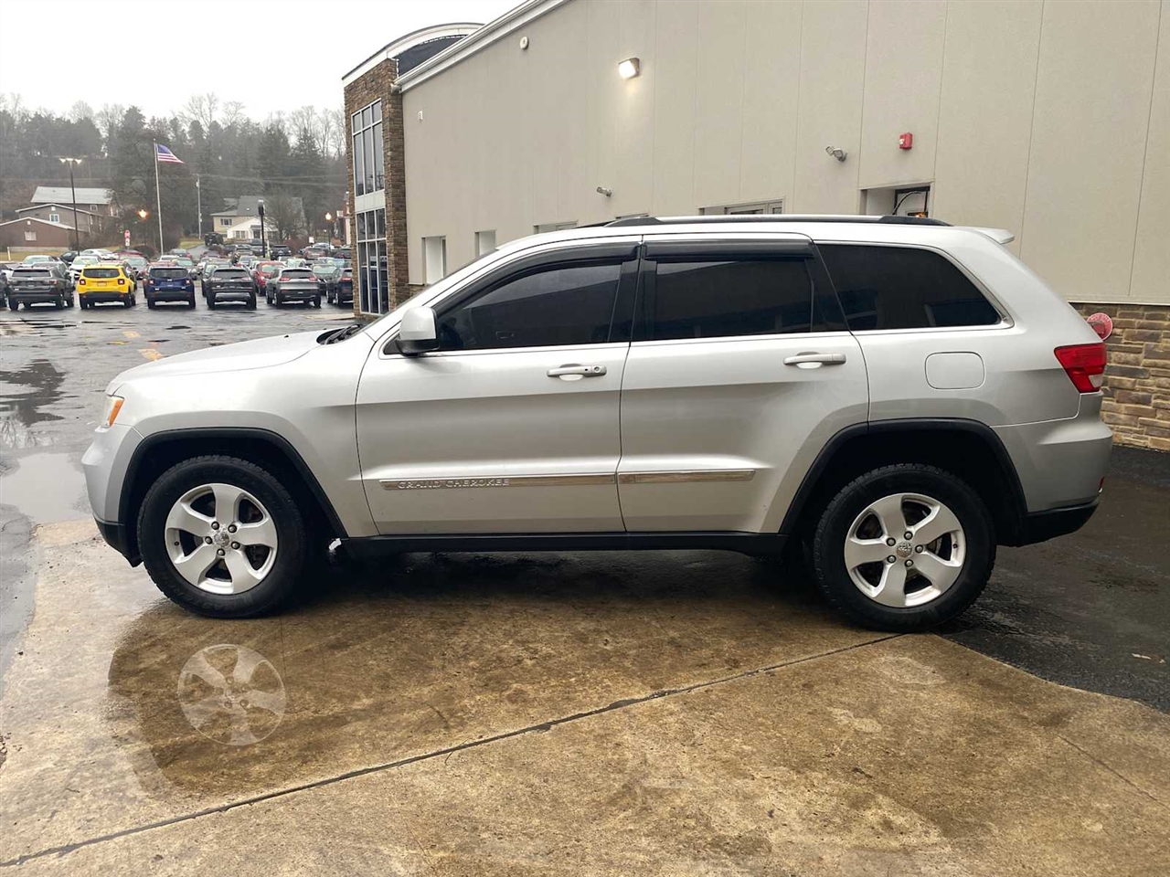 Jeep Grand Cherokee Laredo 4WD 2012