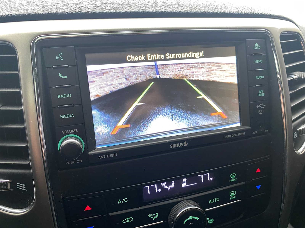 Jeep Grand Cherokee Laredo 4WD 2012