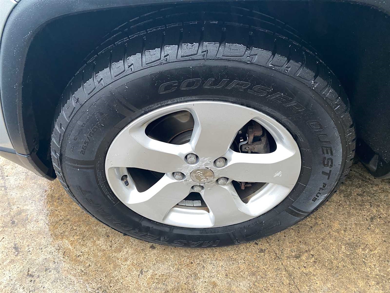 Jeep Grand Cherokee Laredo 4WD 2012