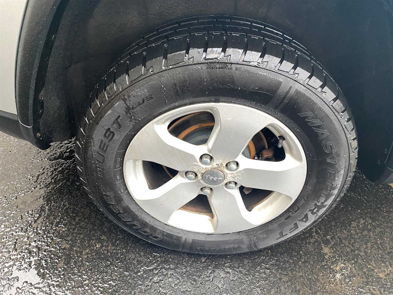 Jeep Grand Cherokee Laredo 4WD 2012