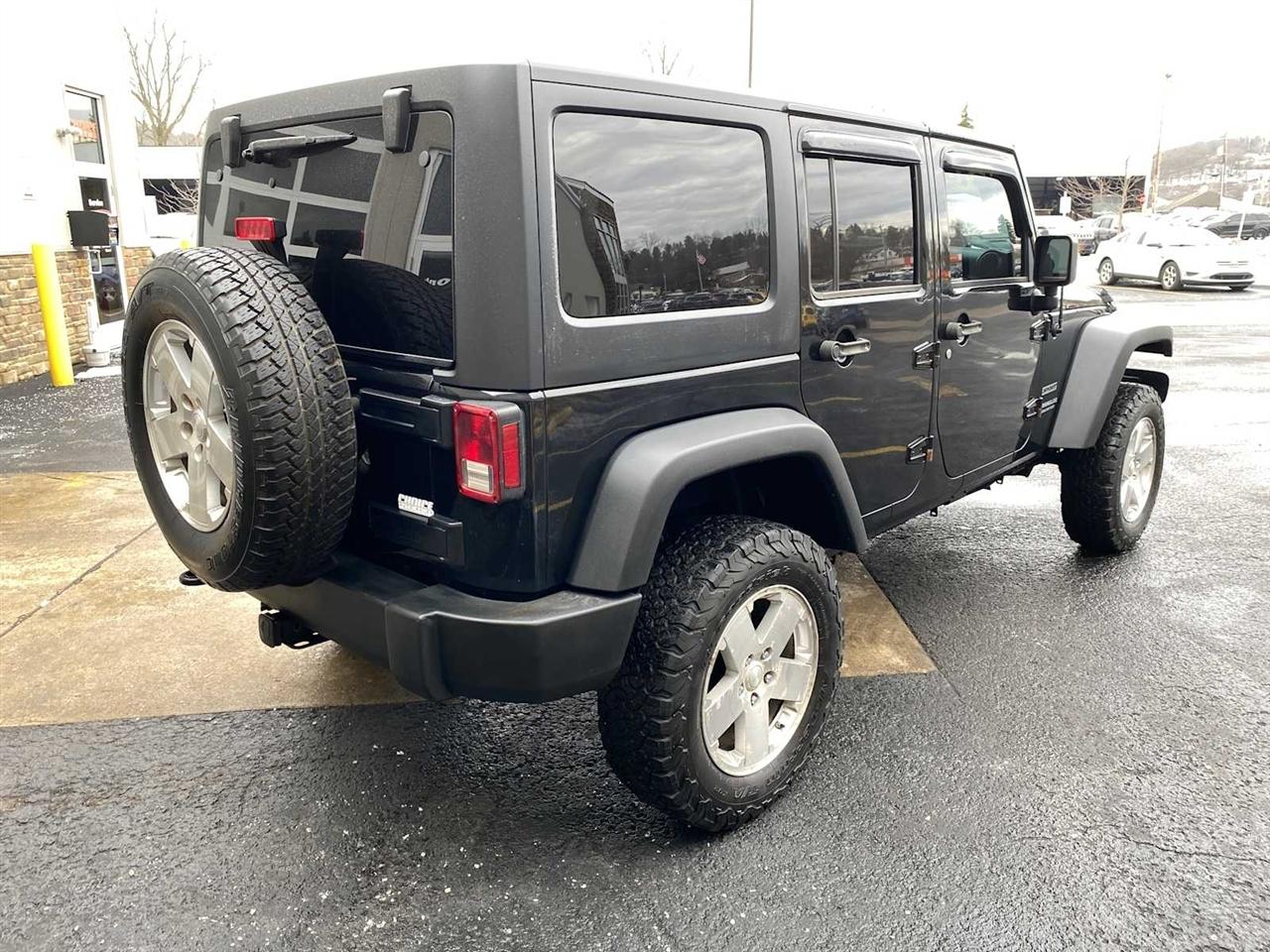 Jeep Wrangler Unlimited Sport 4WD 2015