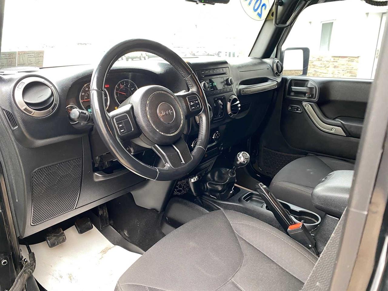 Jeep Wrangler Unlimited Sport 4WD 2015