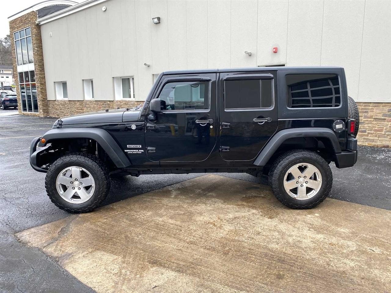 Jeep Wrangler Unlimited Sport 4WD 2015