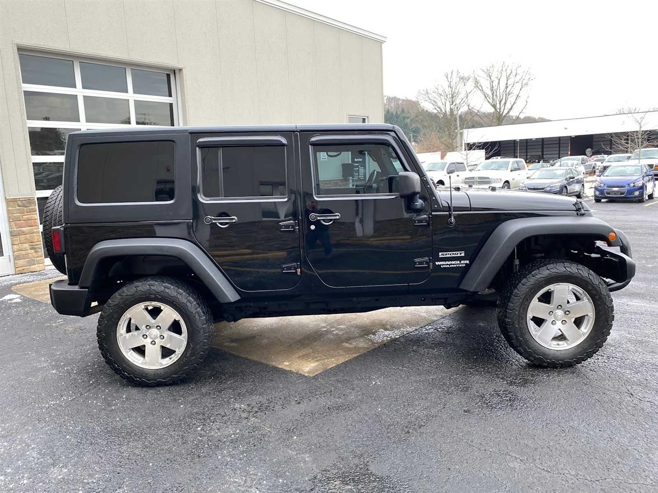 Jeep Wrangler Unlimited Sport 4WD 2015
