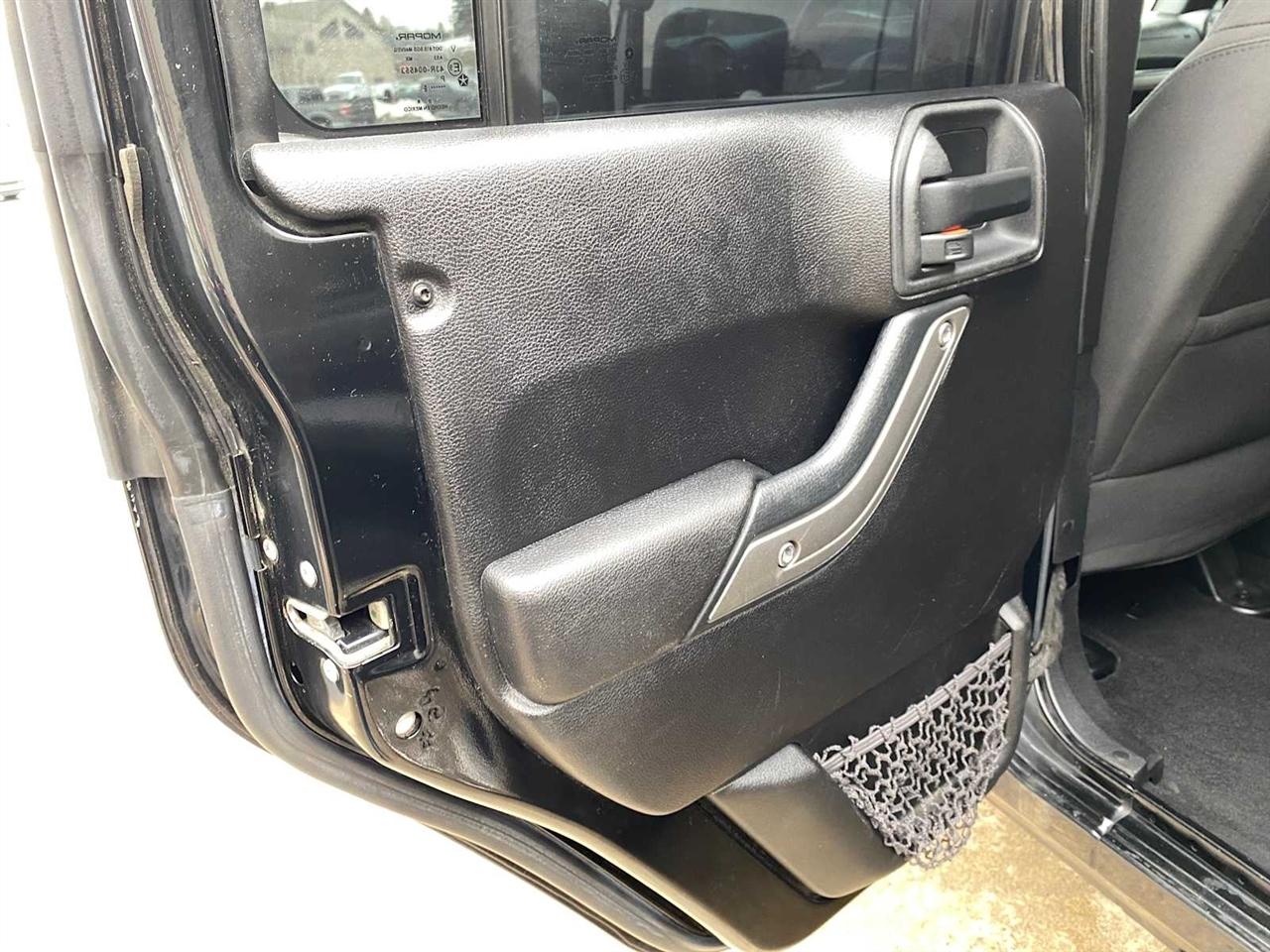 Jeep Wrangler Unlimited Sport 4WD 2015