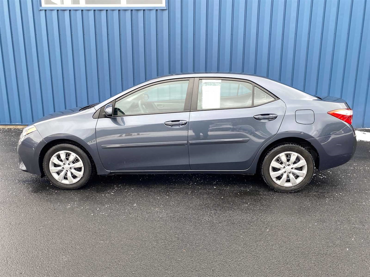 Toyota Corolla LE CVT 2015