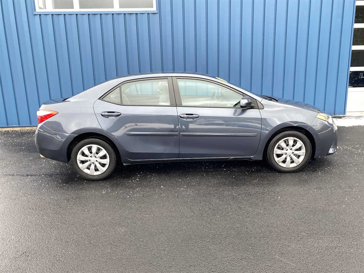 Toyota Corolla LE CVT 2015