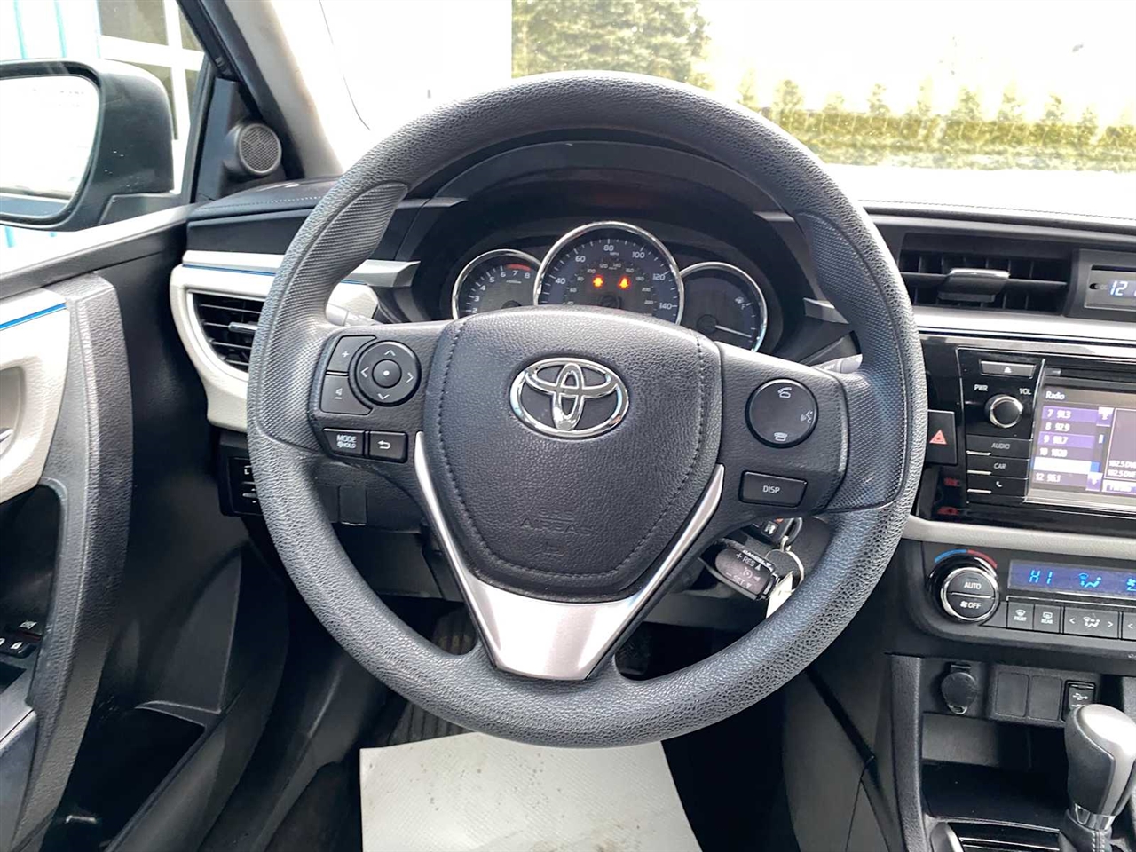 Toyota Corolla LE CVT 2015