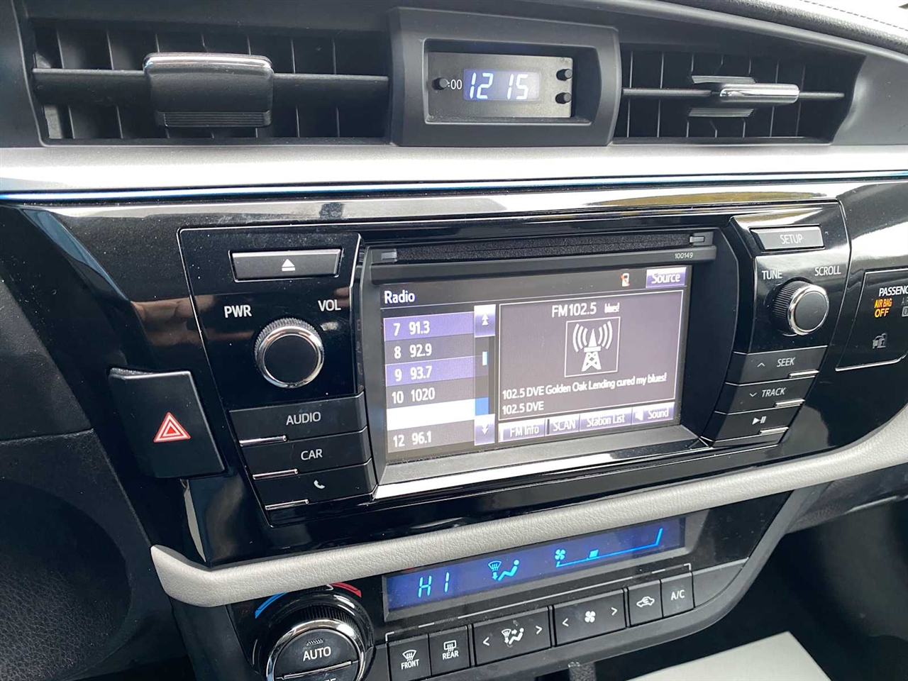 Toyota Corolla LE CVT 2015