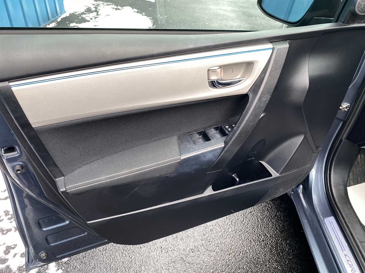 Toyota Corolla LE CVT 2015