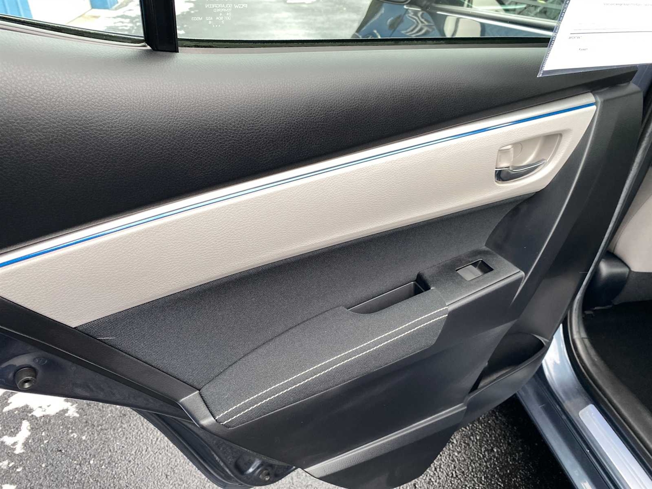 Toyota Corolla LE CVT 2015