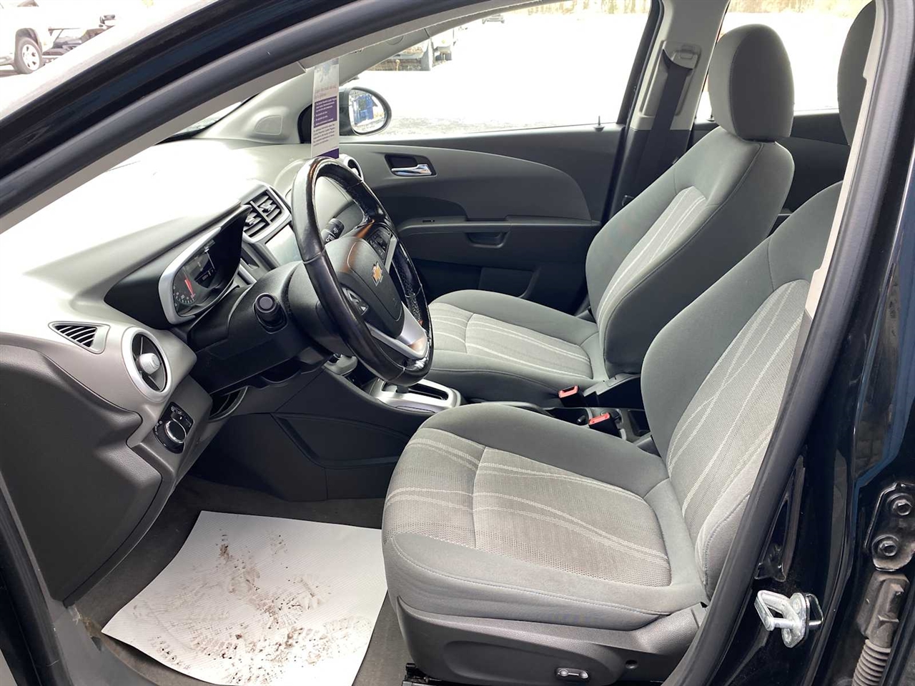 Chevrolet Sonic LT Auto Sedan 2017