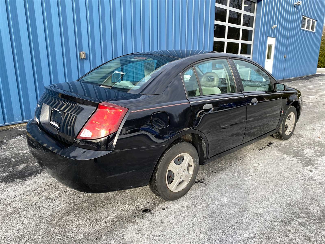 Saturn ION Sedan 1 2003