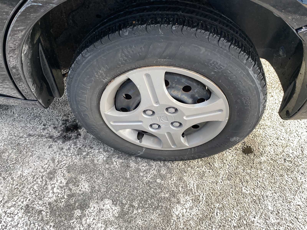 Saturn ION Sedan 1 2003