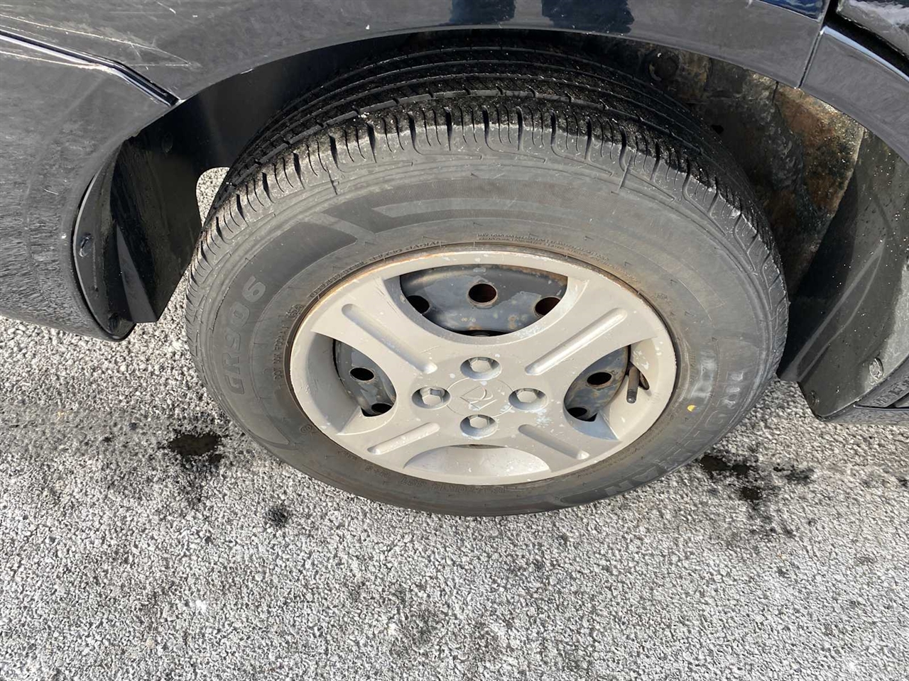 Saturn ION Sedan 1 2003