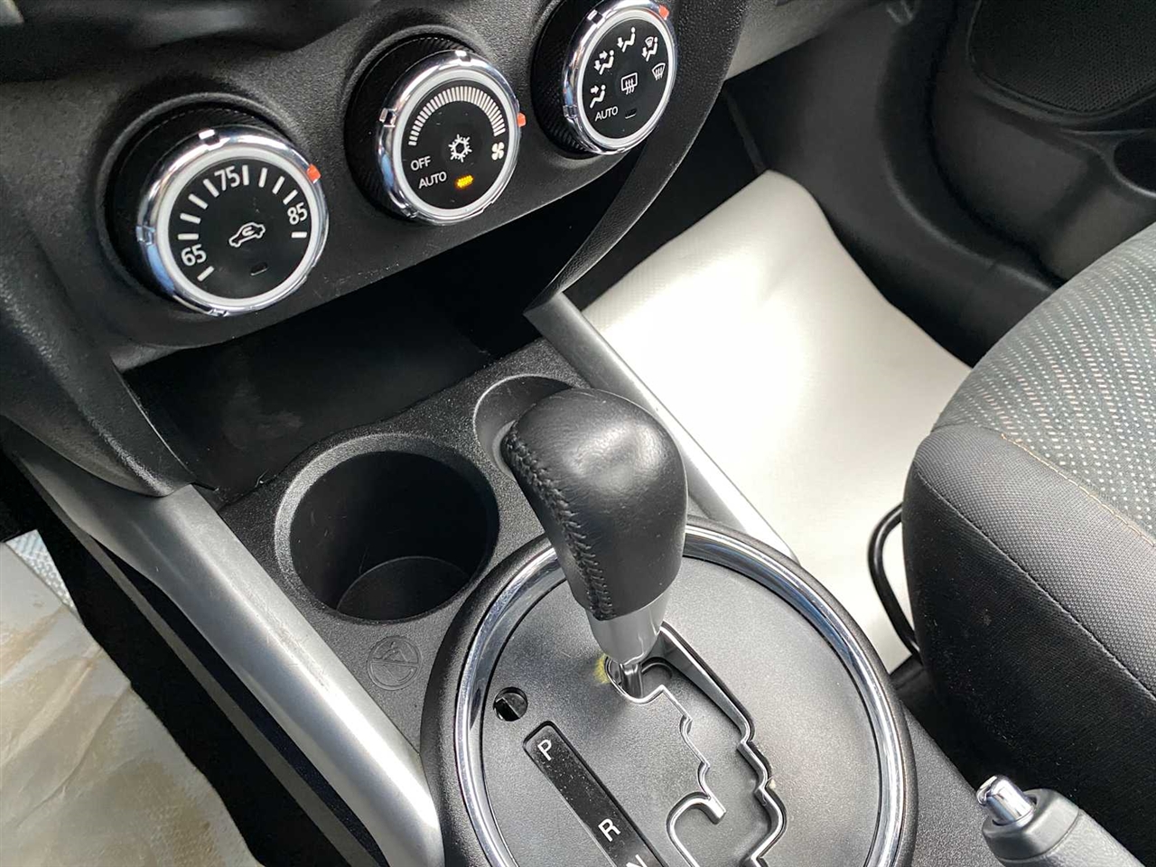 Mitsubishi Outlander Sport SE AWD 2013