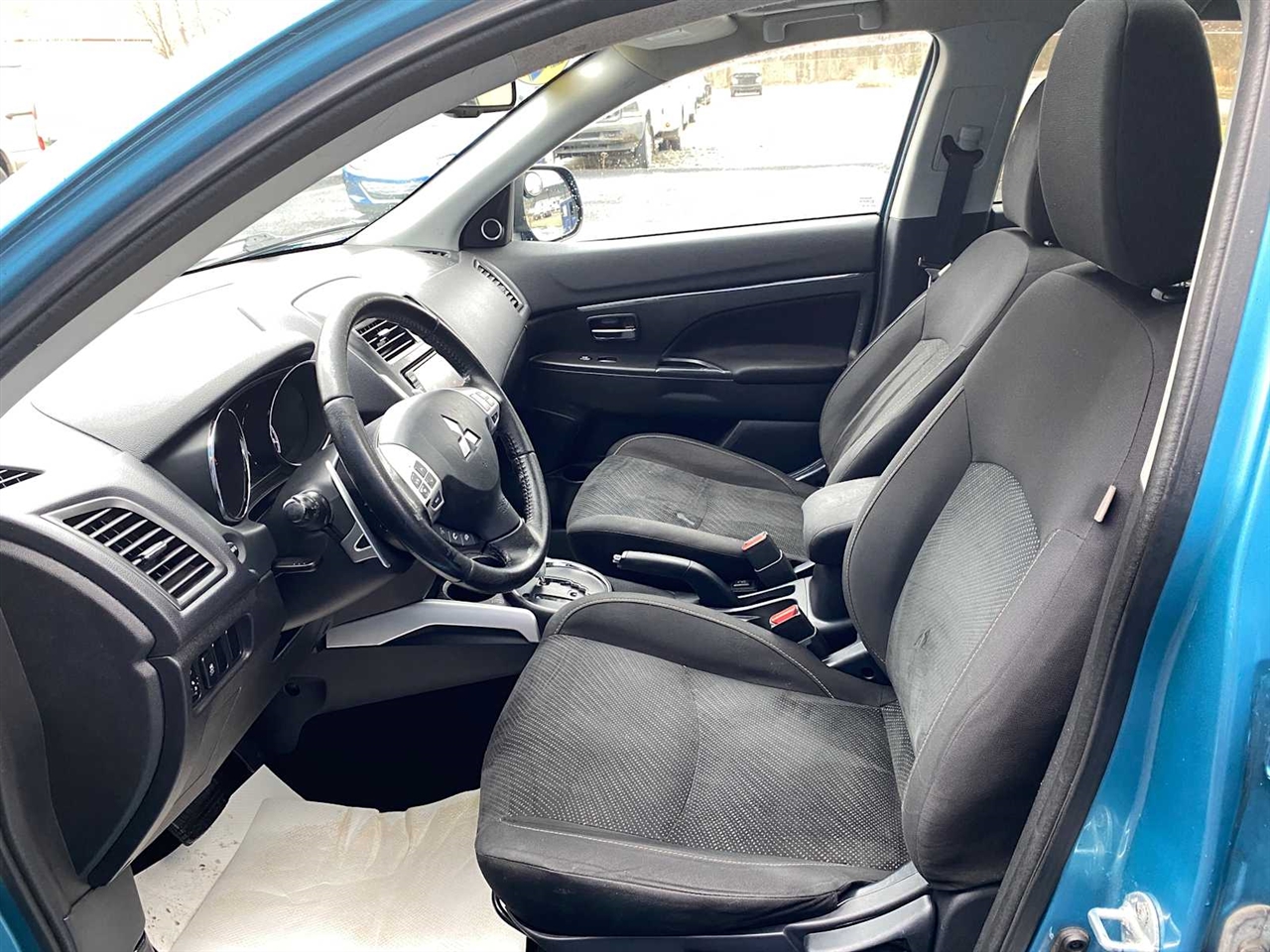 Mitsubishi Outlander Sport SE AWD 2013