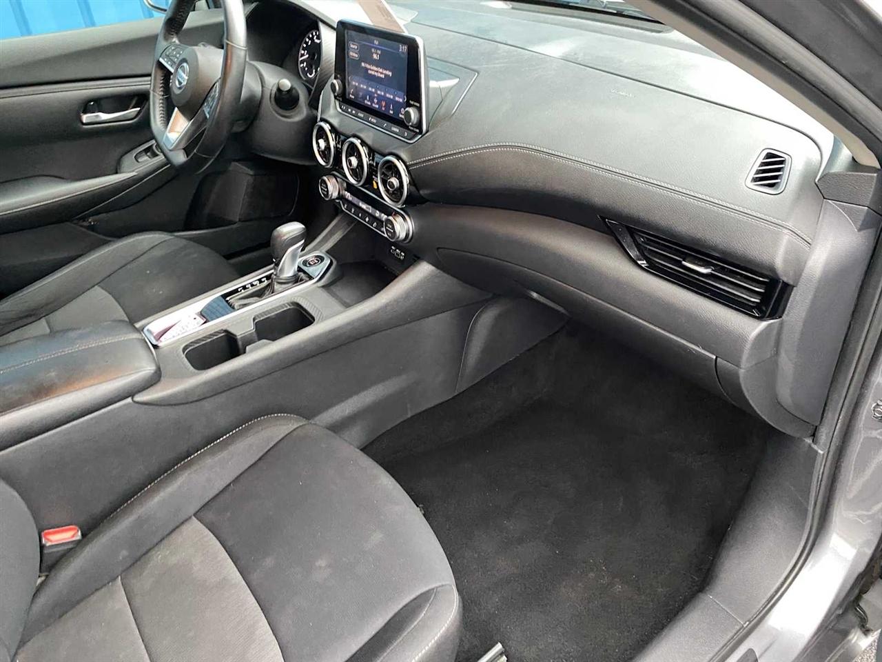 Nissan Sentra SV 2021