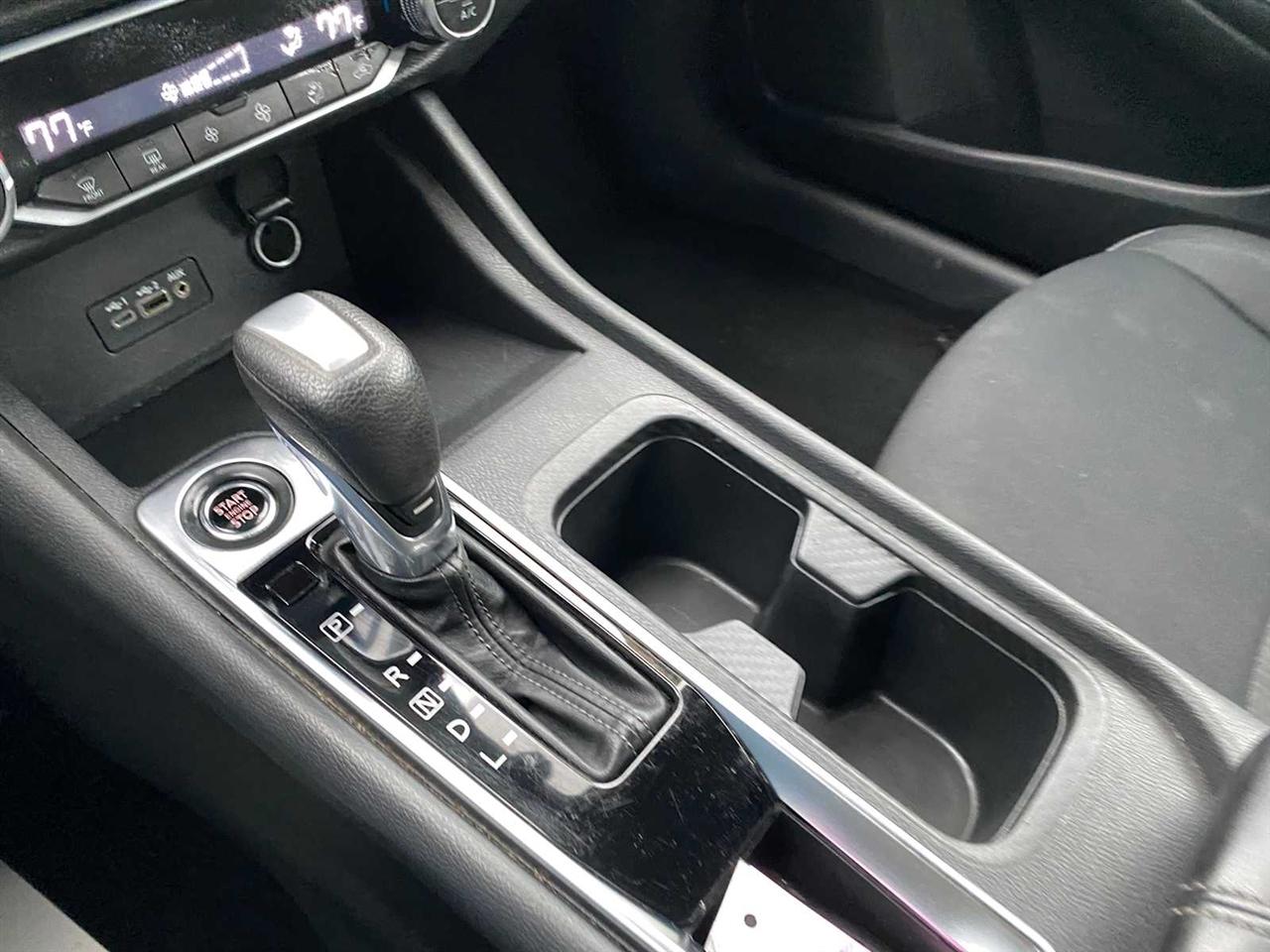 Nissan Sentra SV 2021