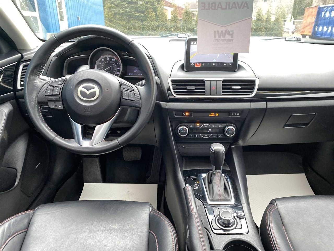 Mazda MAZDA3 i Grand Touring AT 5-Door 2015