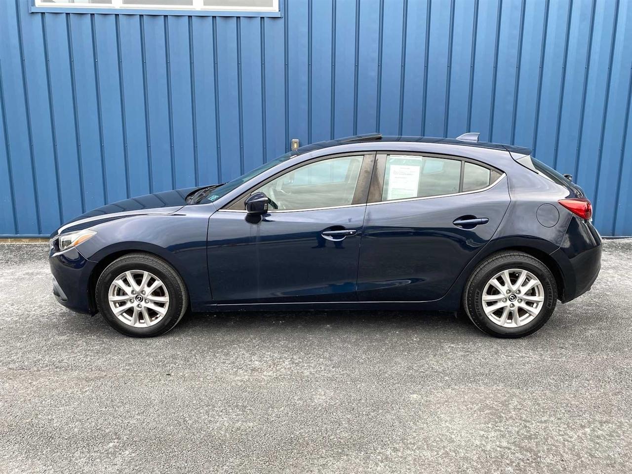 Mazda MAZDA3 i Grand Touring AT 5-Door 2015