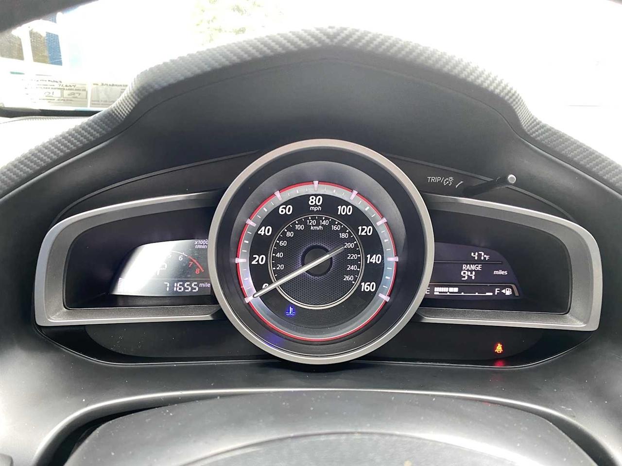 Mazda MAZDA3 i Grand Touring AT 5-Door 2015