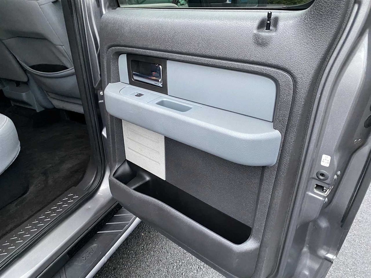 Ford F-150 XLT SuperCrew 4WD 2013