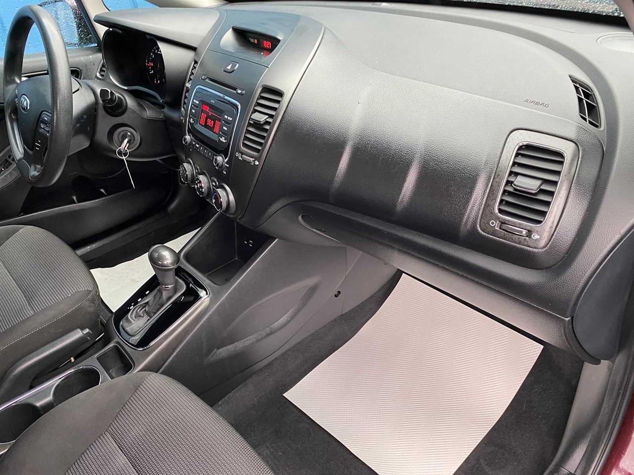 Kia Forte LX 6A 2018