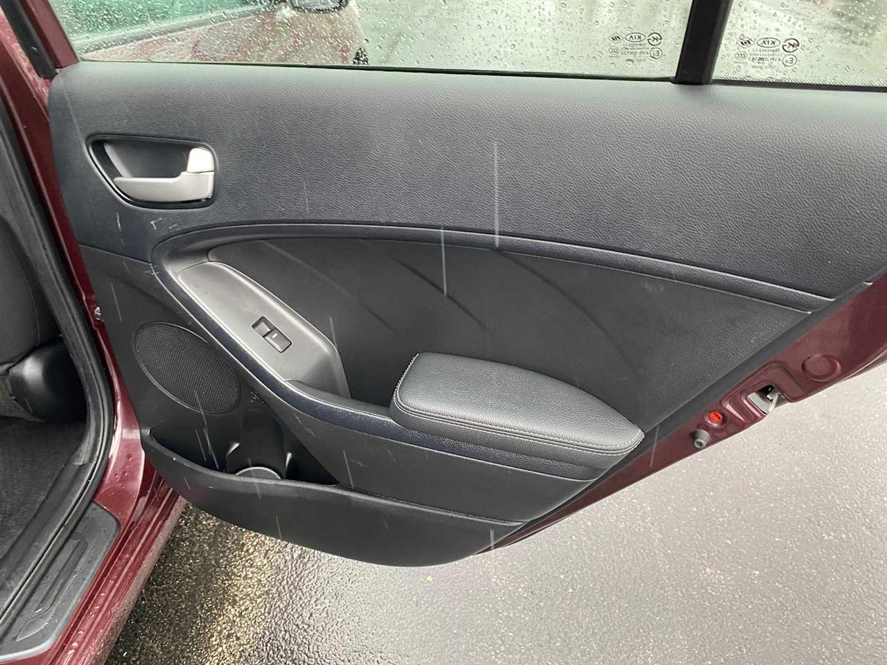 Kia Forte LX 6A 2018