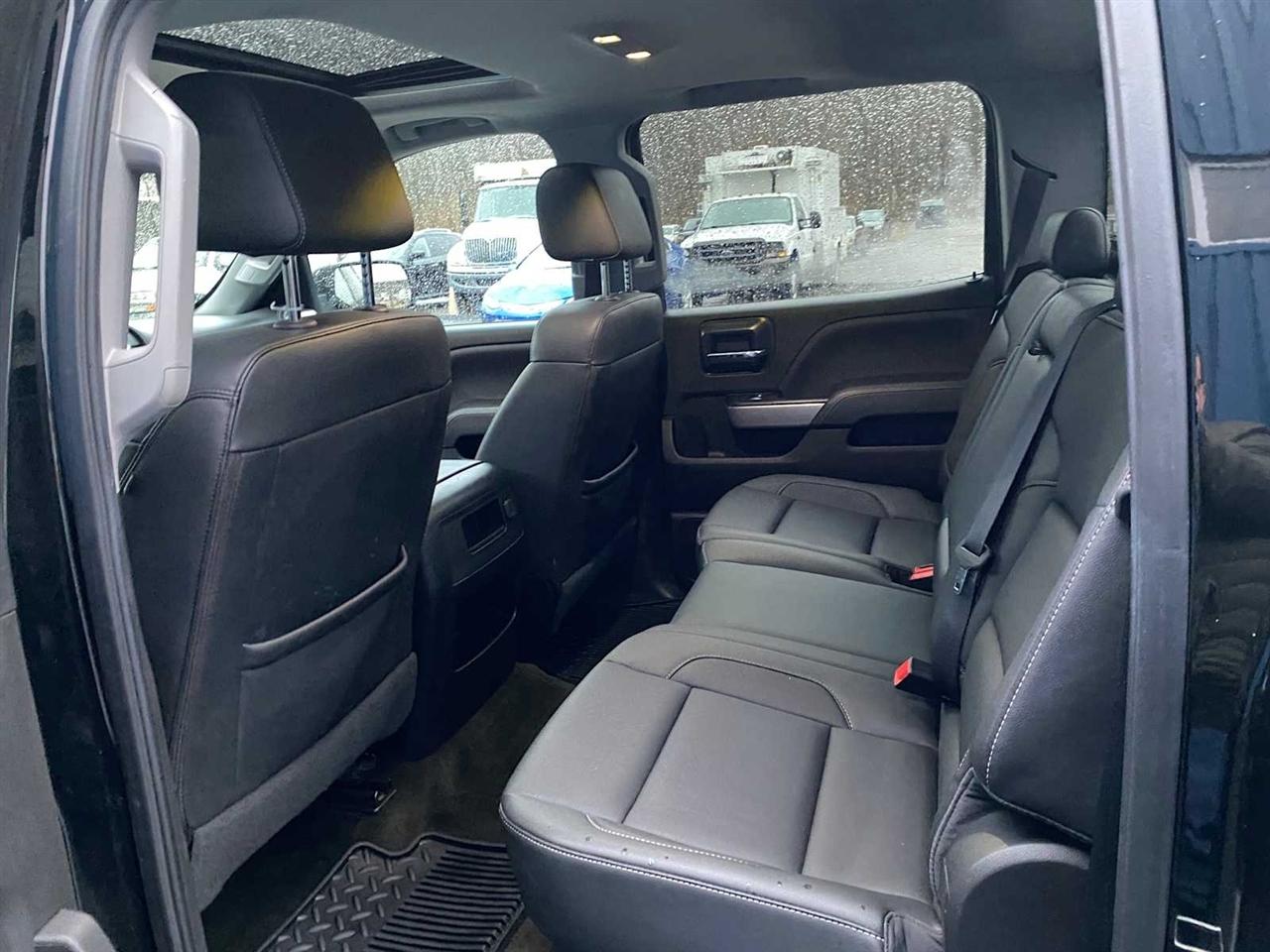 Chevrolet Silverado 1500 LTZ Crew Cab 4WD 2018