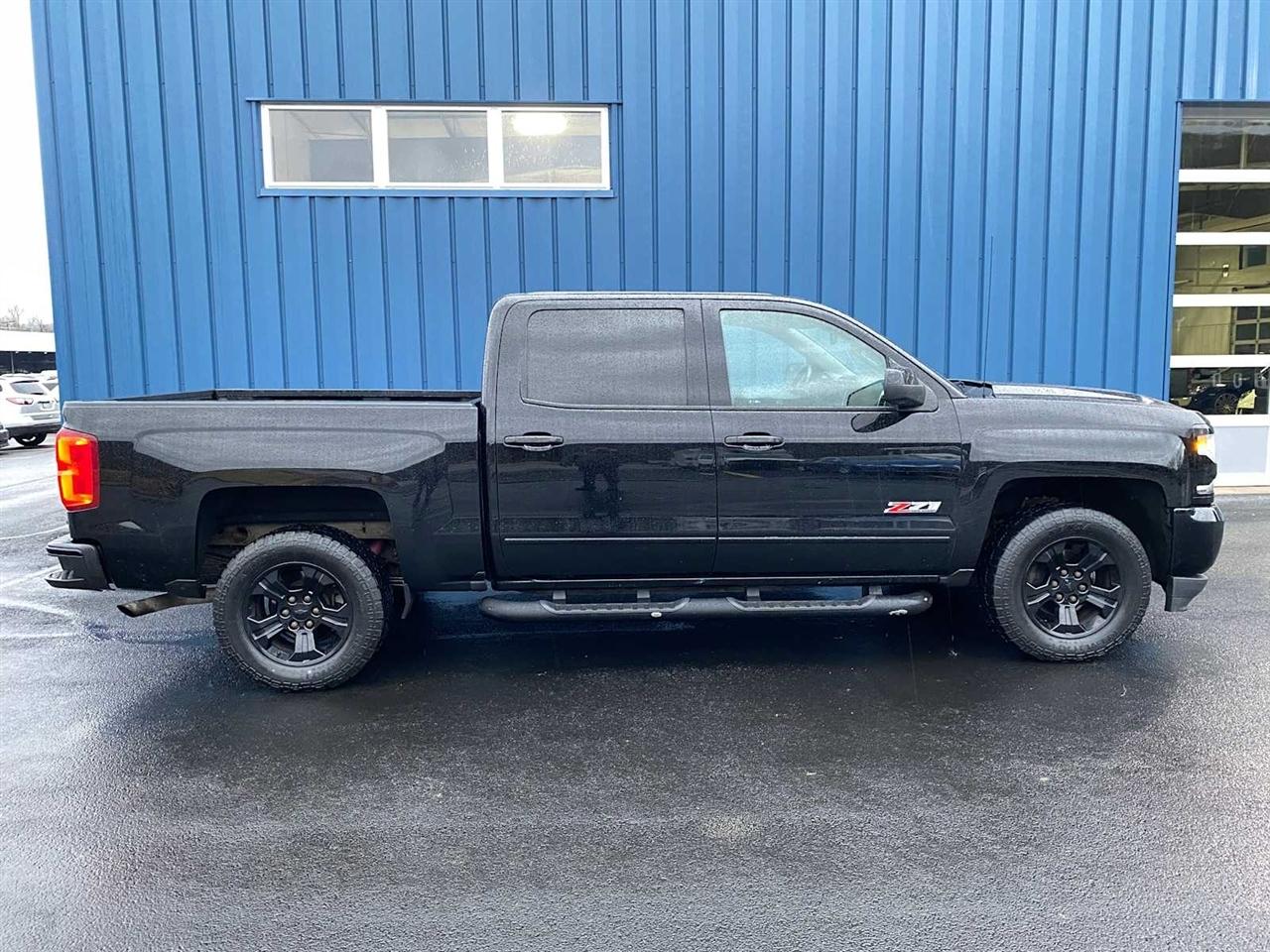 Chevrolet Silverado 1500 LTZ Crew Cab 4WD 2018
