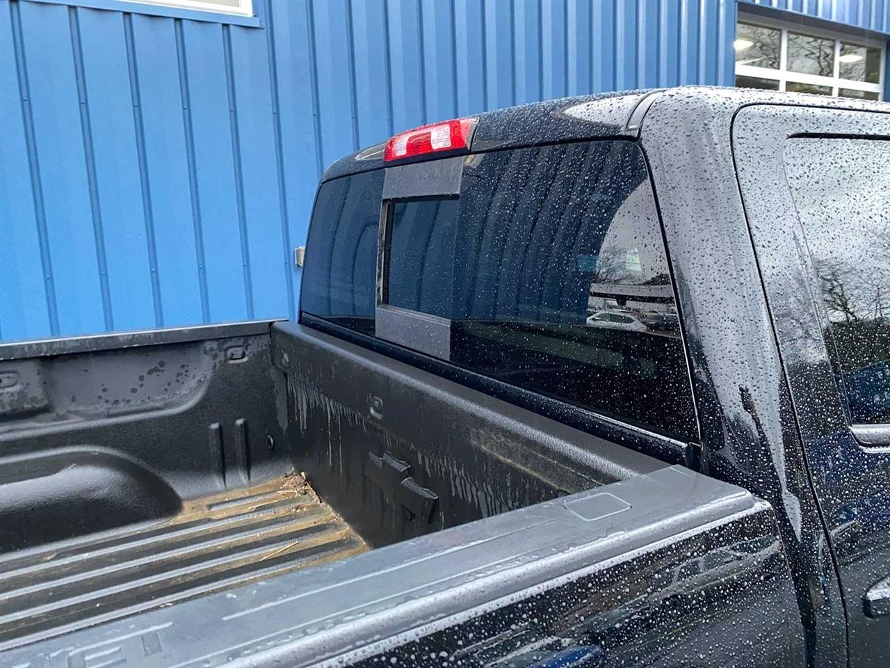 Chevrolet Silverado 1500 LTZ Crew Cab 4WD 2018