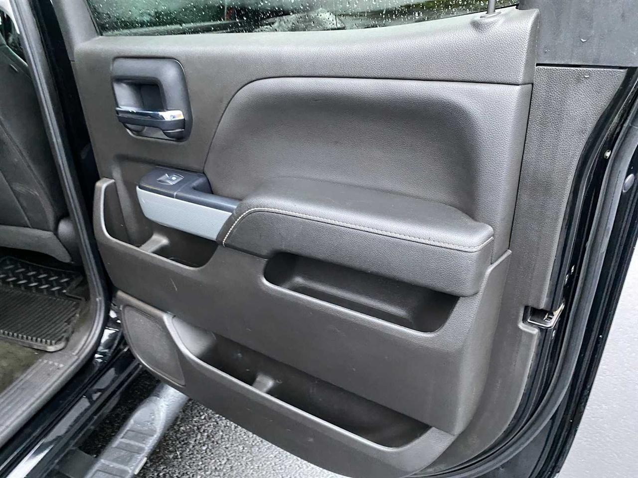 Chevrolet Silverado 1500 LTZ Crew Cab 4WD 2018