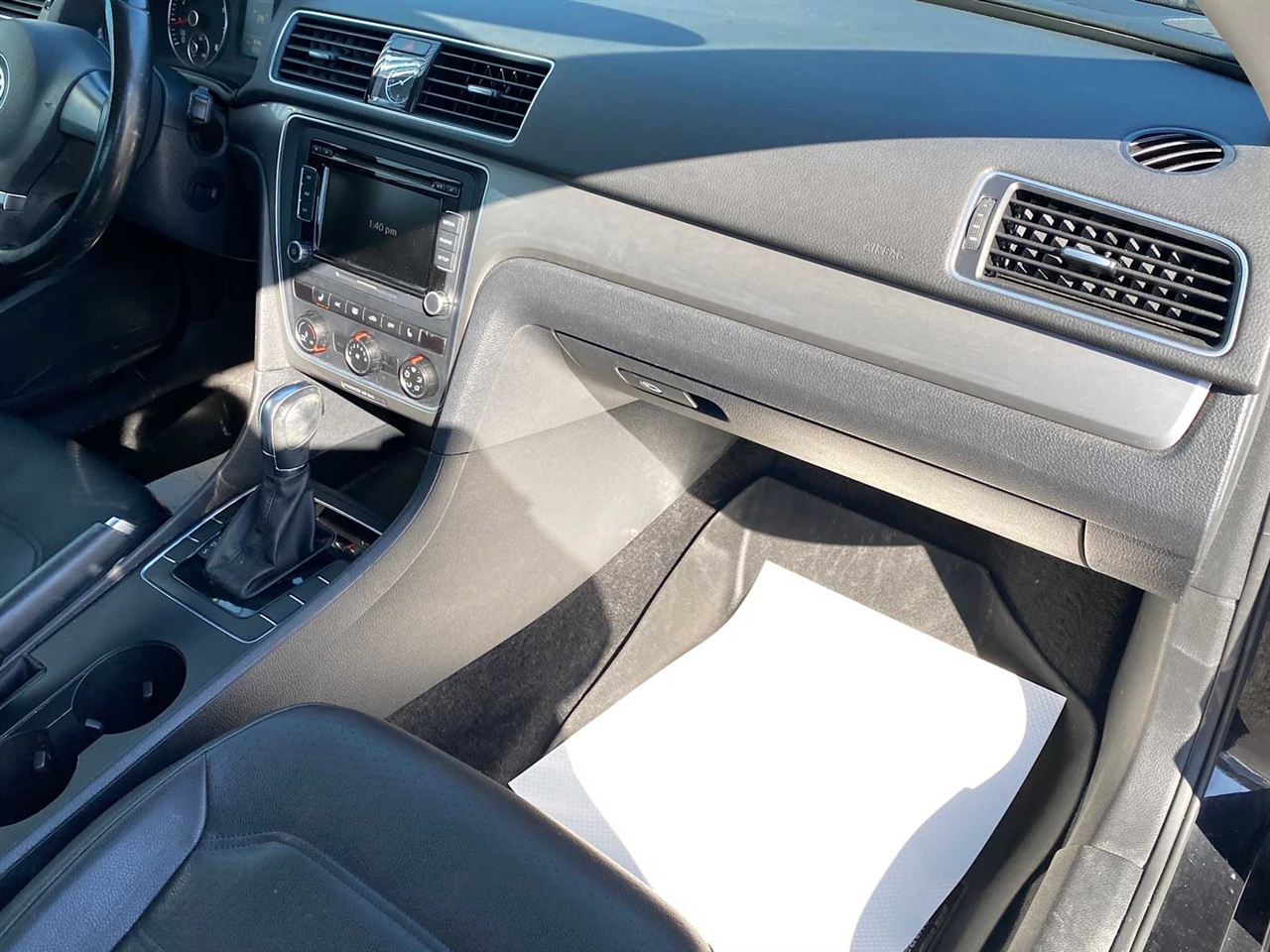 Volkswagen Passat 1.8T SE Auto 2015