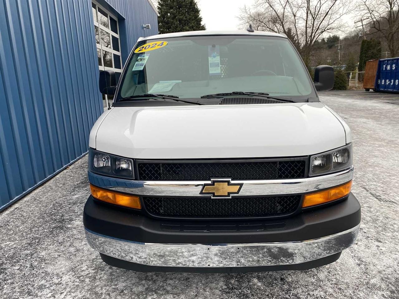 Chevrolet Express 2500 Cargo 2024