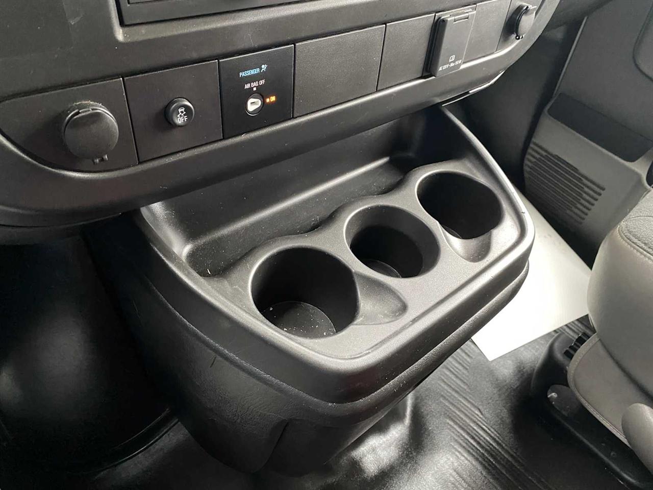 Chevrolet Express 2500 Cargo 2024