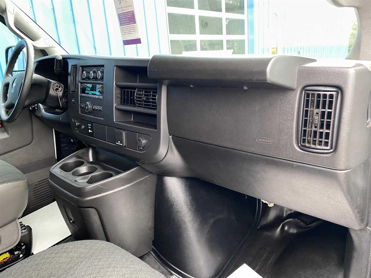 Chevrolet Express 2500 Cargo 2024