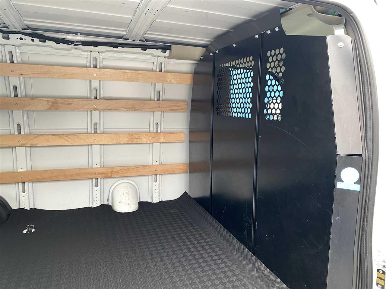 Chevrolet Express 2500 Cargo 2024