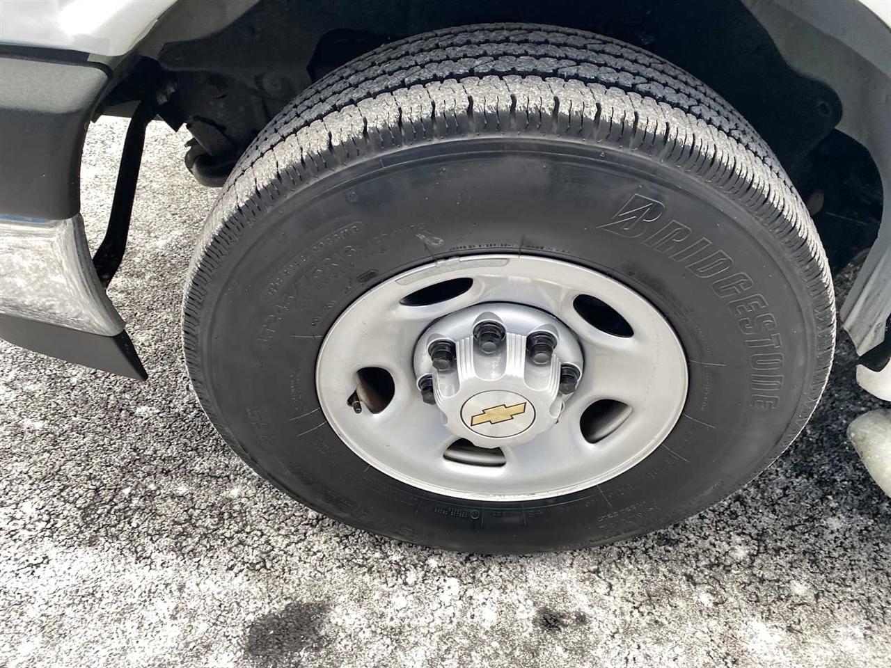 Chevrolet Express 2500 Cargo 2024