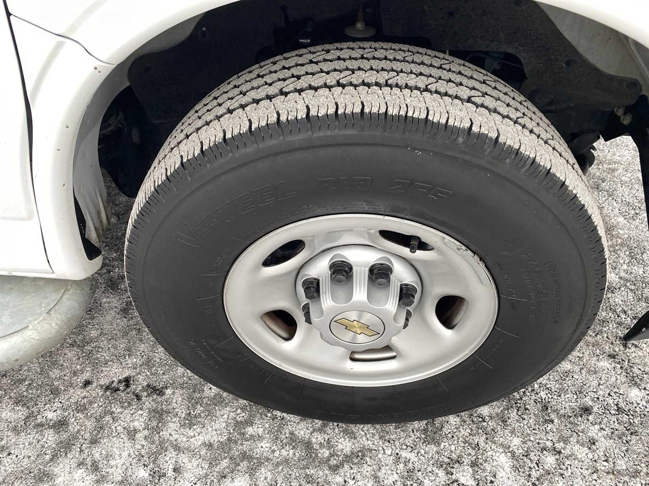 Chevrolet Express 2500 Cargo 2024