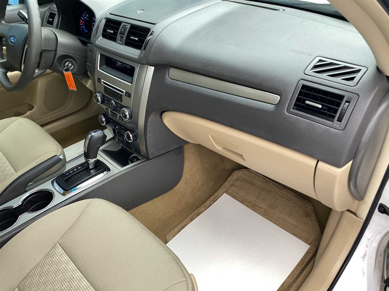 Ford Fusion I4 SE 2011