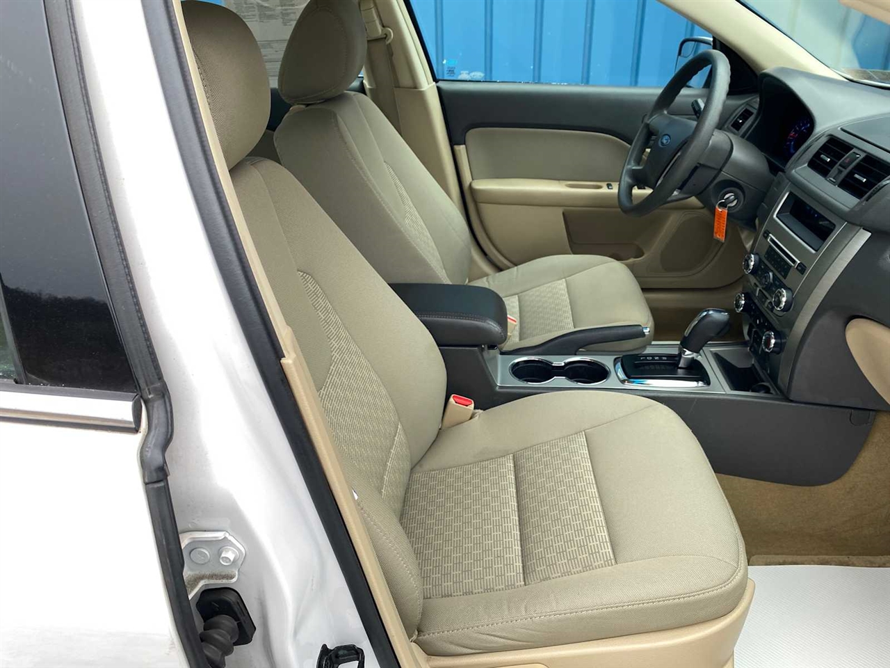 Ford Fusion I4 SE 2011