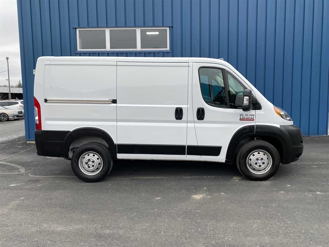 RAM Promaster 1500 Low Roof 118-in. WB 2021