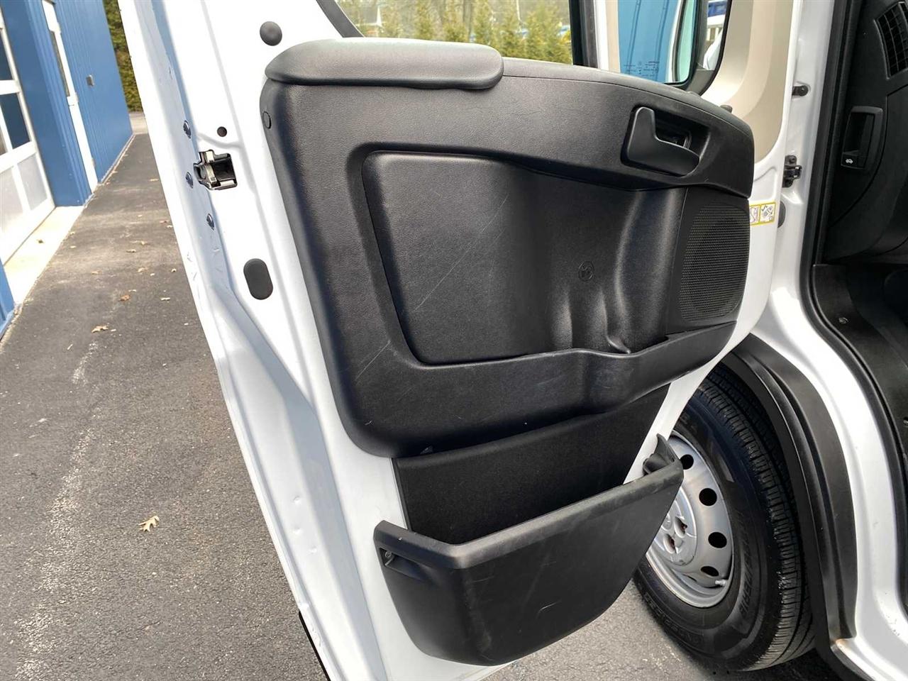 RAM Promaster 1500 Low Roof 118-in. WB 2021