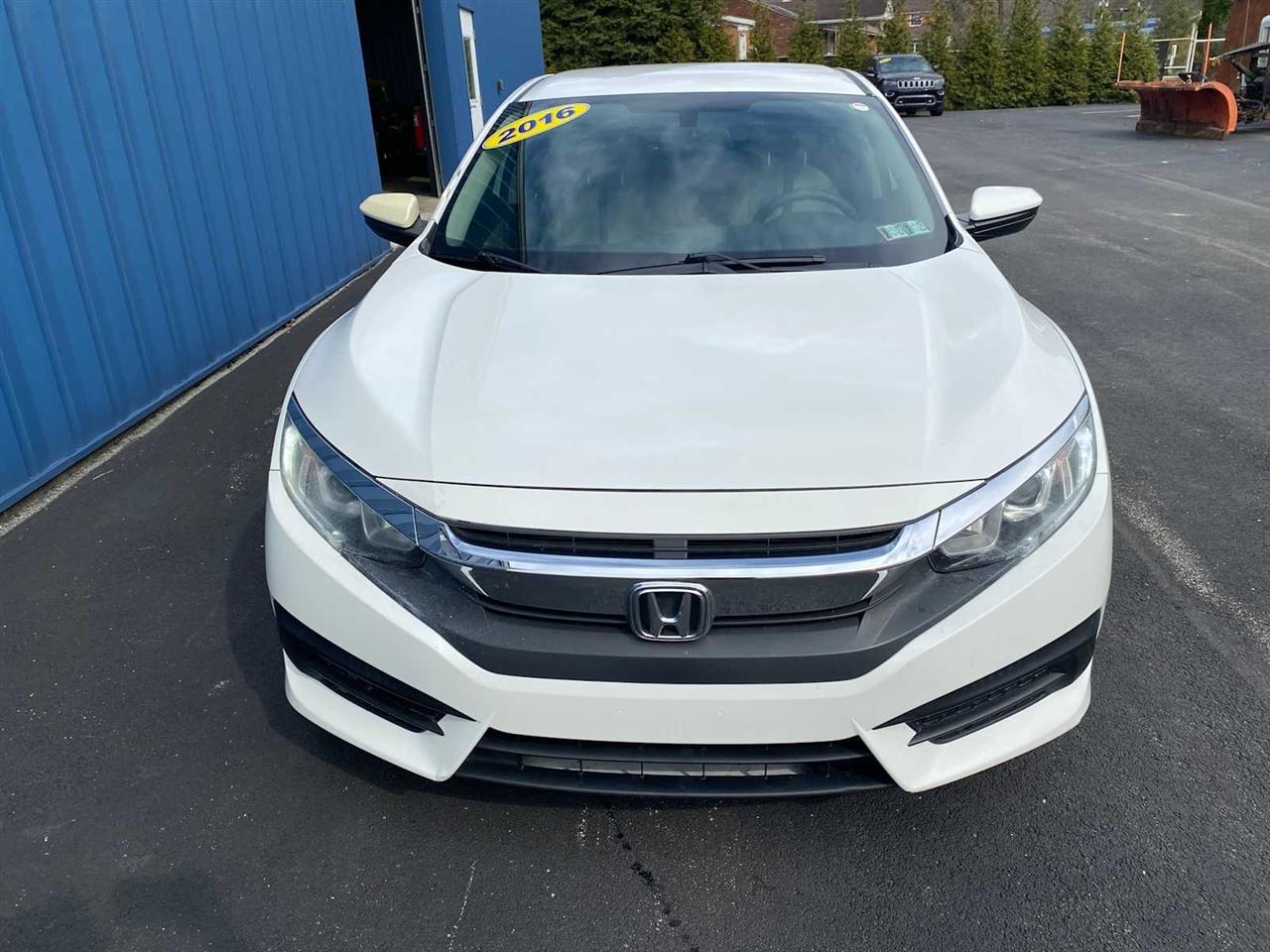 Honda Civic LX Sedan CVT 2016